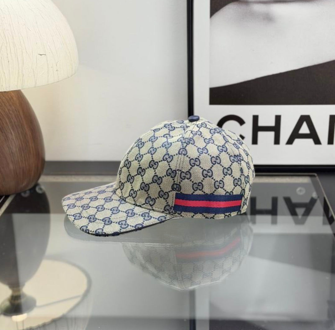 Gorra Original GG Canvas Baseball Cap con Web en combinación Beige / Azul Marino de Gucci