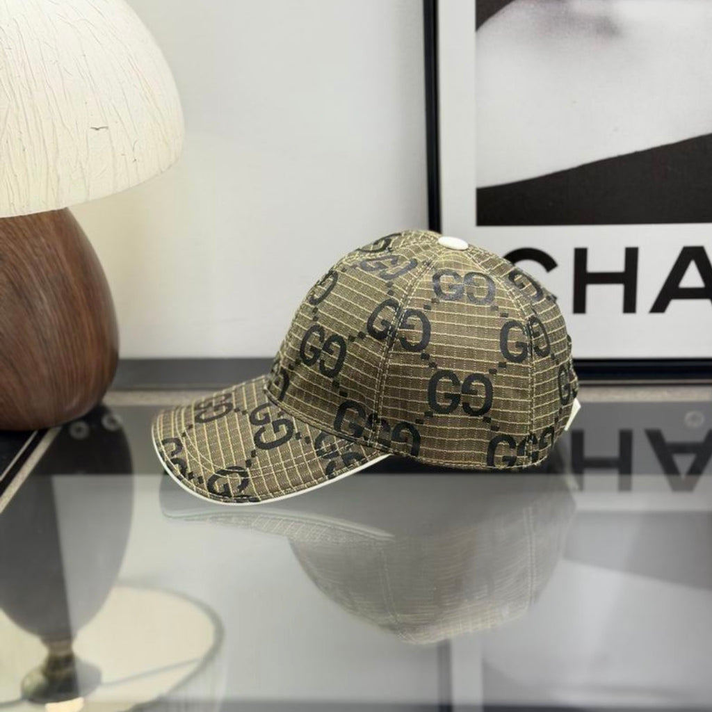 Gorra Jumbo GG Canvas Baseball Cap de Gucci