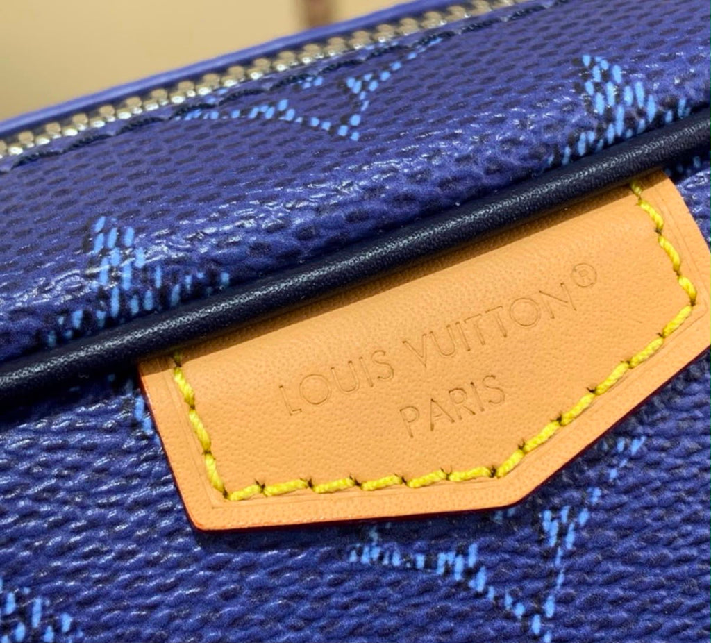 Bolso Louis Vuitton Navy blue