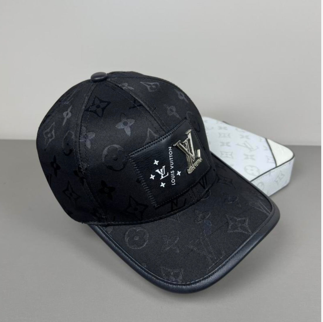 Gorra LV Patch / Monogram Essential Cap
