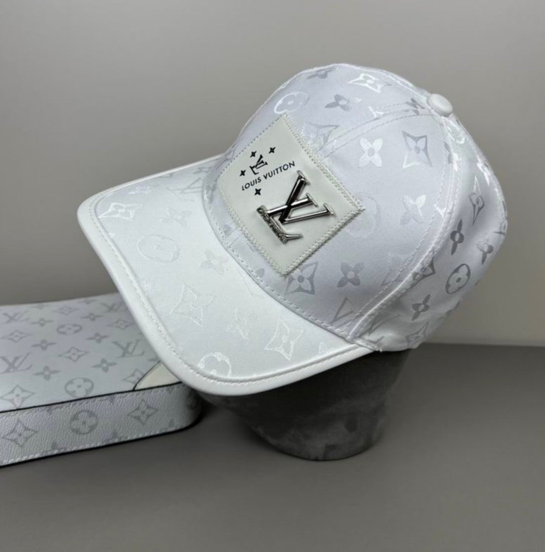Gorra LV Patch / Monogram Essential Cap