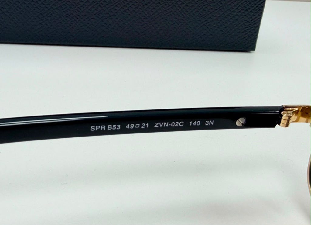 Gafas Prada Metal Plaque Oval