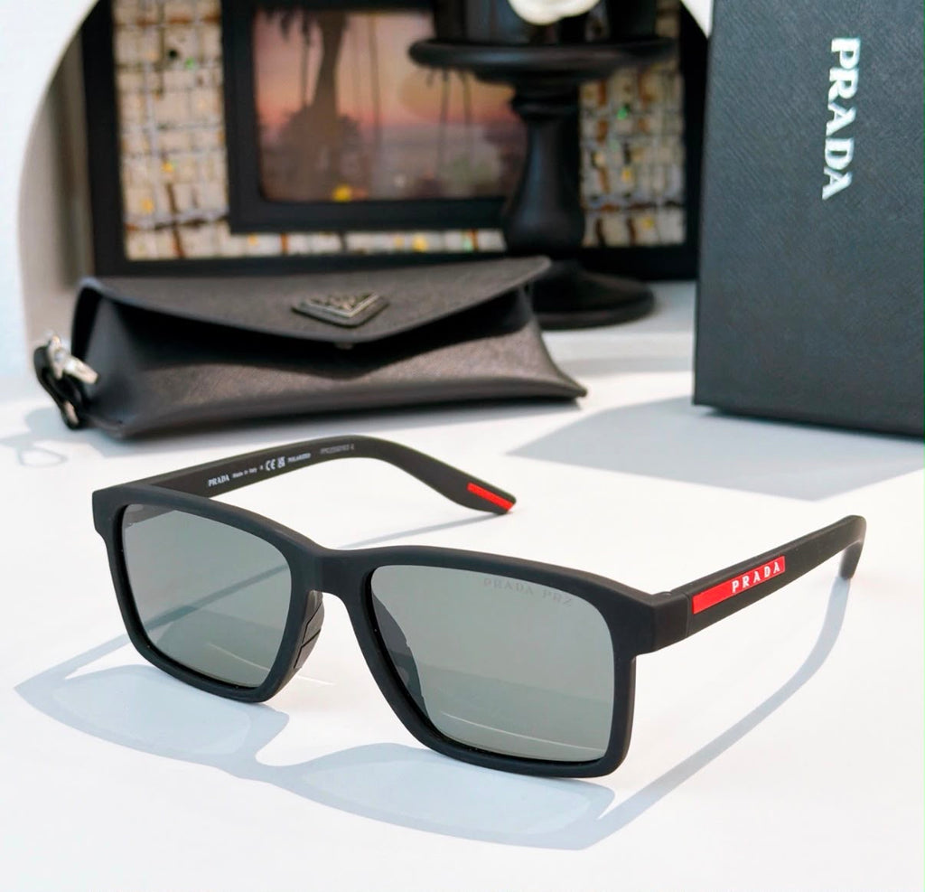 Gafas Prada Red Stripe