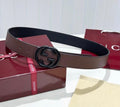 Cinturón Gucci Reversible Leather Belt con Hebilla Interlocking G Ovalada