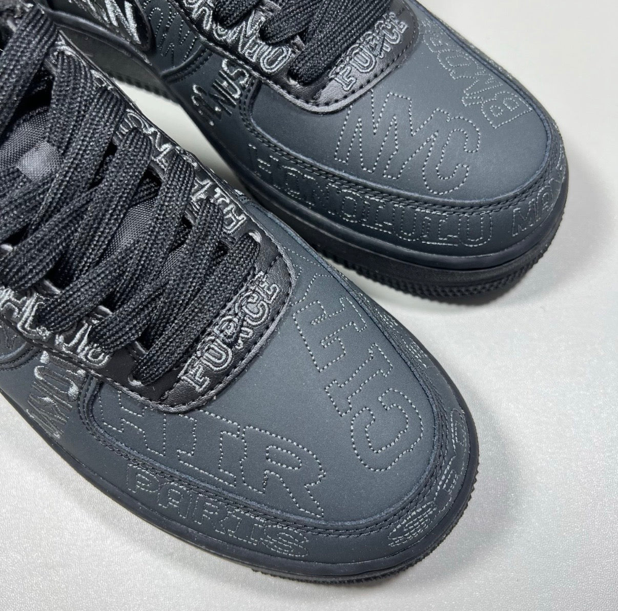 Zapatillas Nike Air Force 1 ’07 LV8 “Black/Anthracite