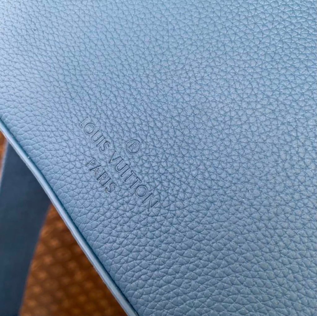 Bolso Louis Vuitton Messenger Azul Piel Premium