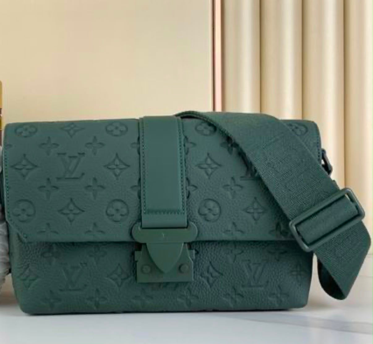 Bolso Louis Vuitton Steamer Messenger Verde Monogram