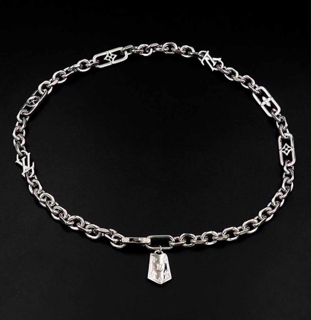 joya LV Monogram Party / Mascot Necklace