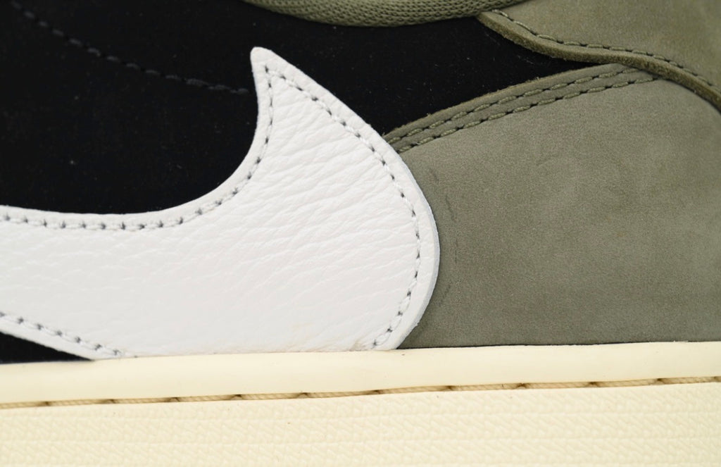 Zapatillas Travis Scott x Air Jordan 1 Low OG "Medium Olive"