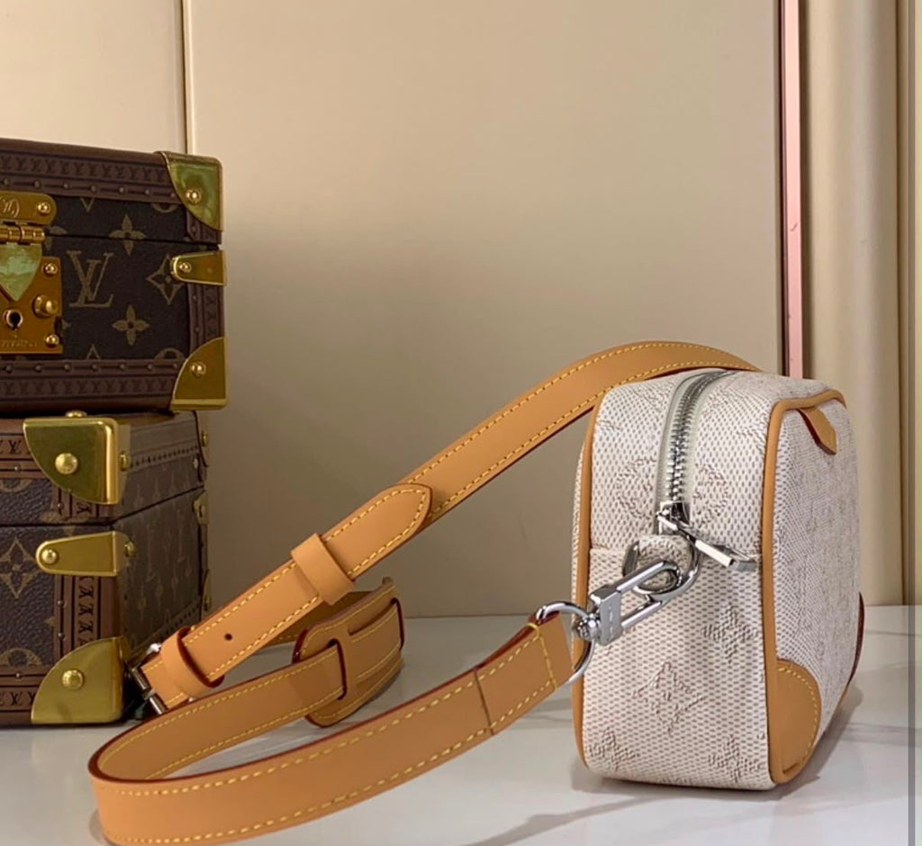 Bolso Louis Vuitton white